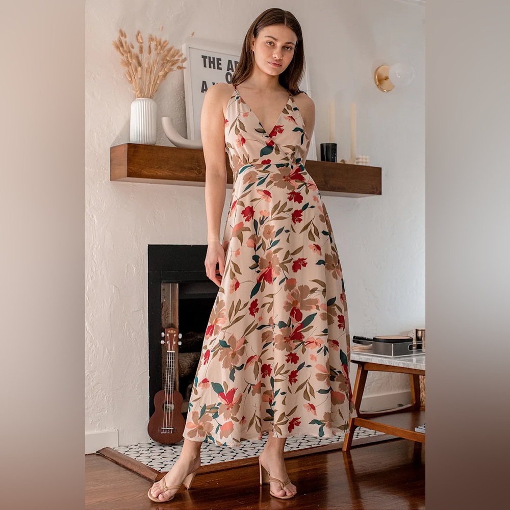 Floral Lulus maxi dress